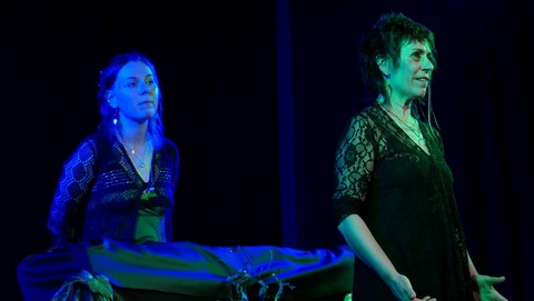 Farandole celtique Brigitte et Odile bleu